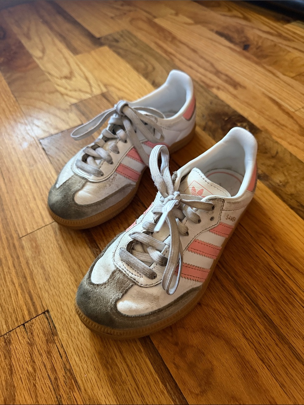 adidas Kids Samba Sneaker in White with Pink Stripes and Gum Sole - Picture 2 of 9